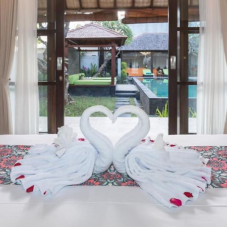 Villa Litera Seminyak Buitenkant foto