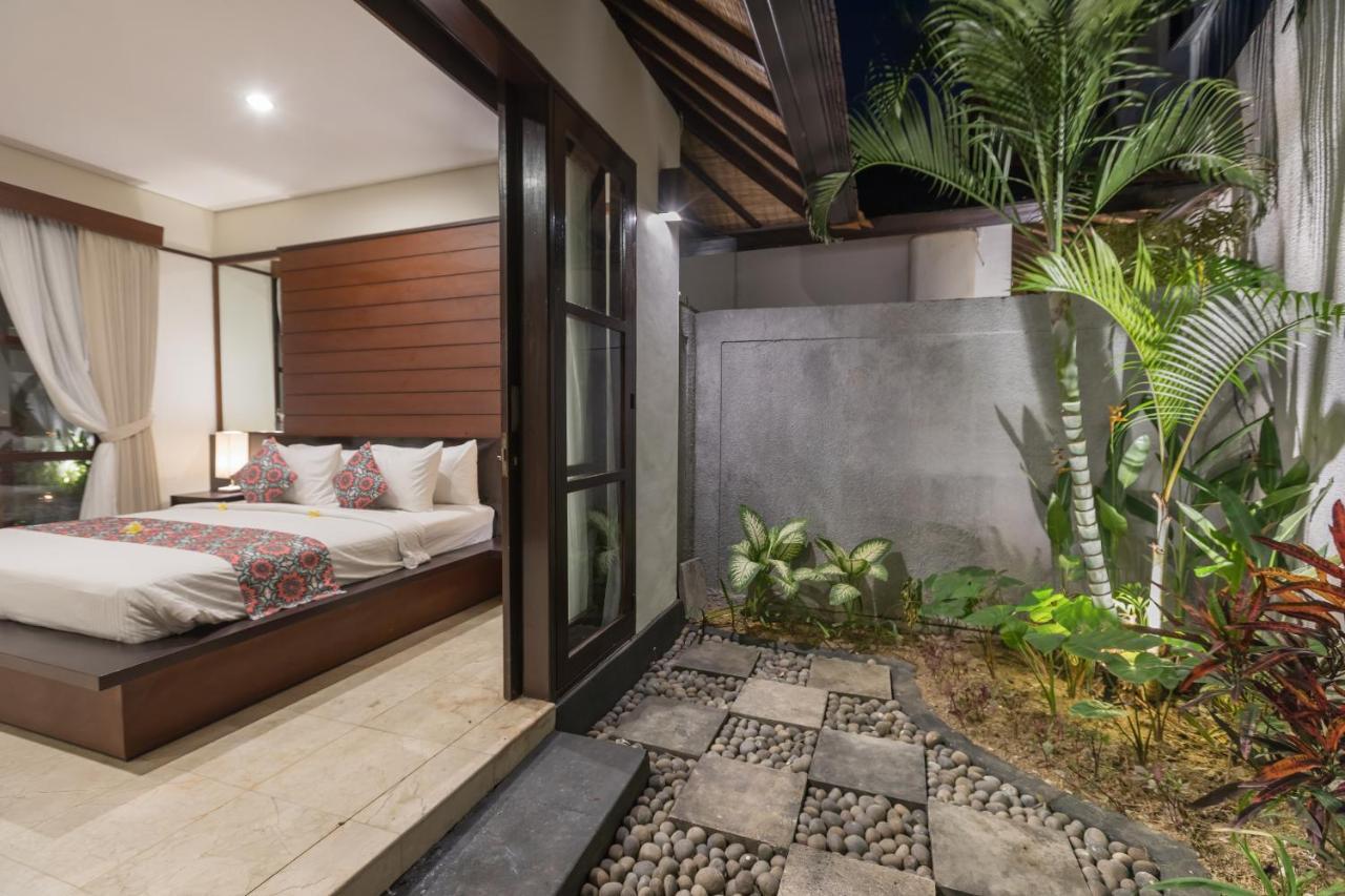 Villa Litera Seminyak Buitenkant foto