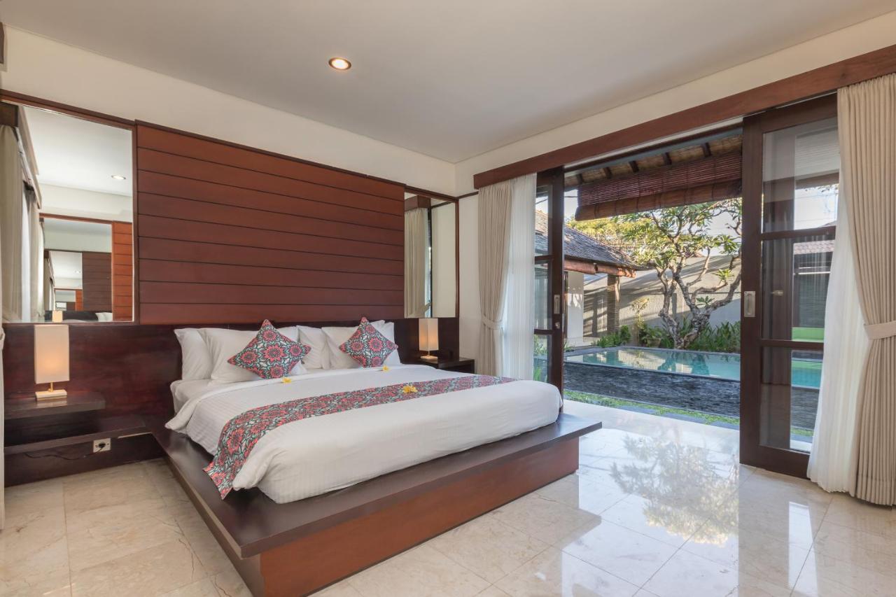 Villa Litera Seminyak Buitenkant foto