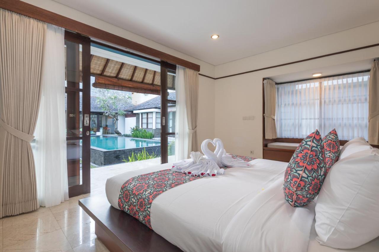 Villa Litera Seminyak Buitenkant foto