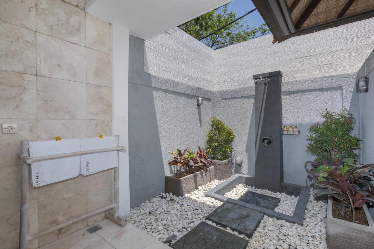 Villa Litera Seminyak Buitenkant foto