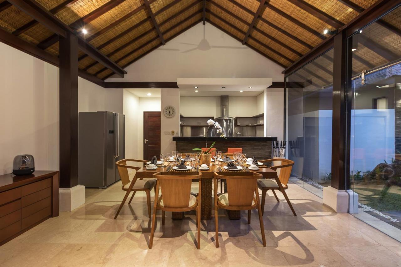 Villa Litera Seminyak Buitenkant foto