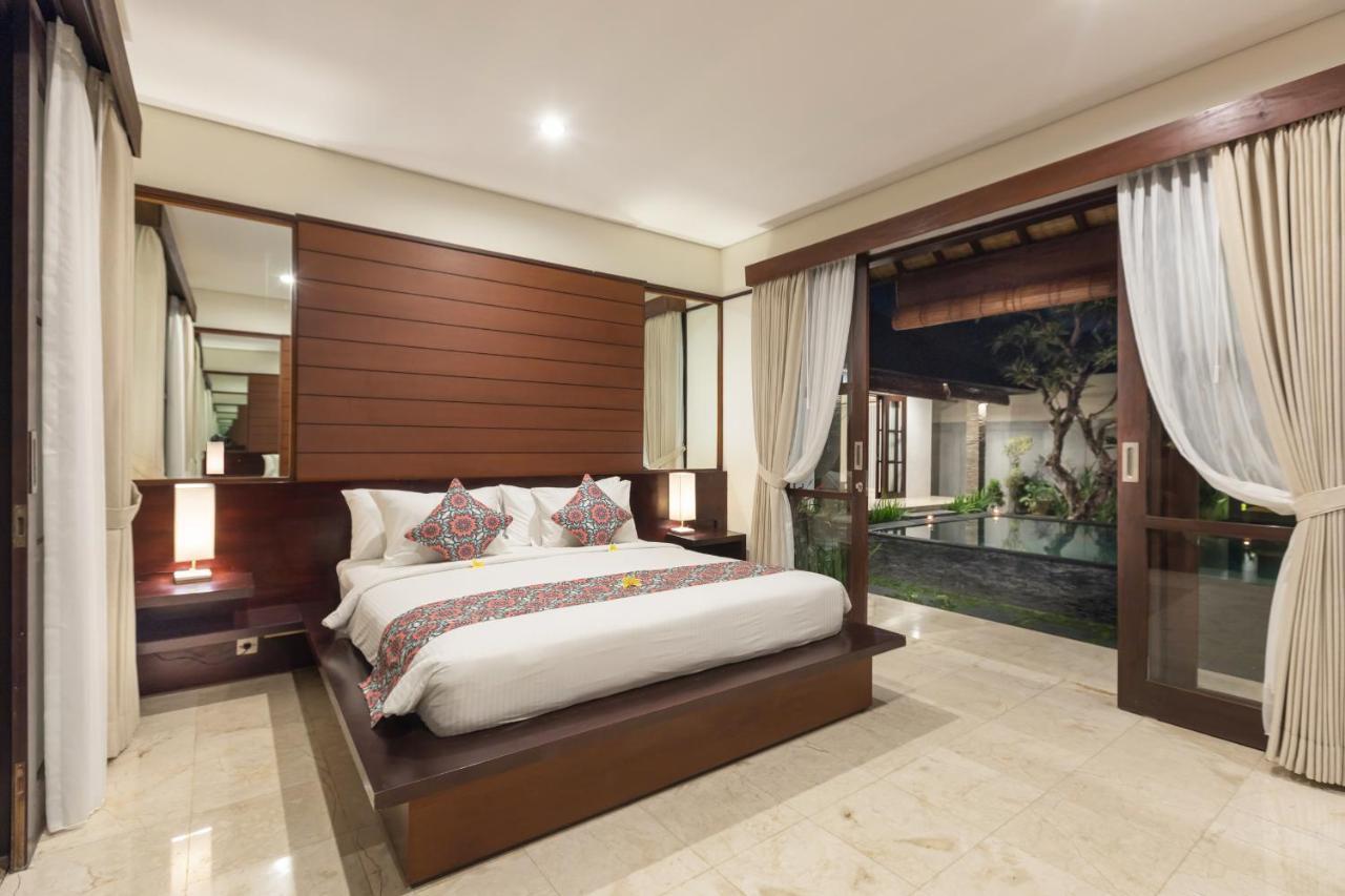 Villa Litera Seminyak Buitenkant foto