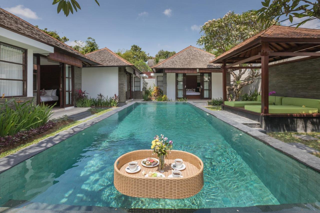 Villa Litera Seminyak Buitenkant foto