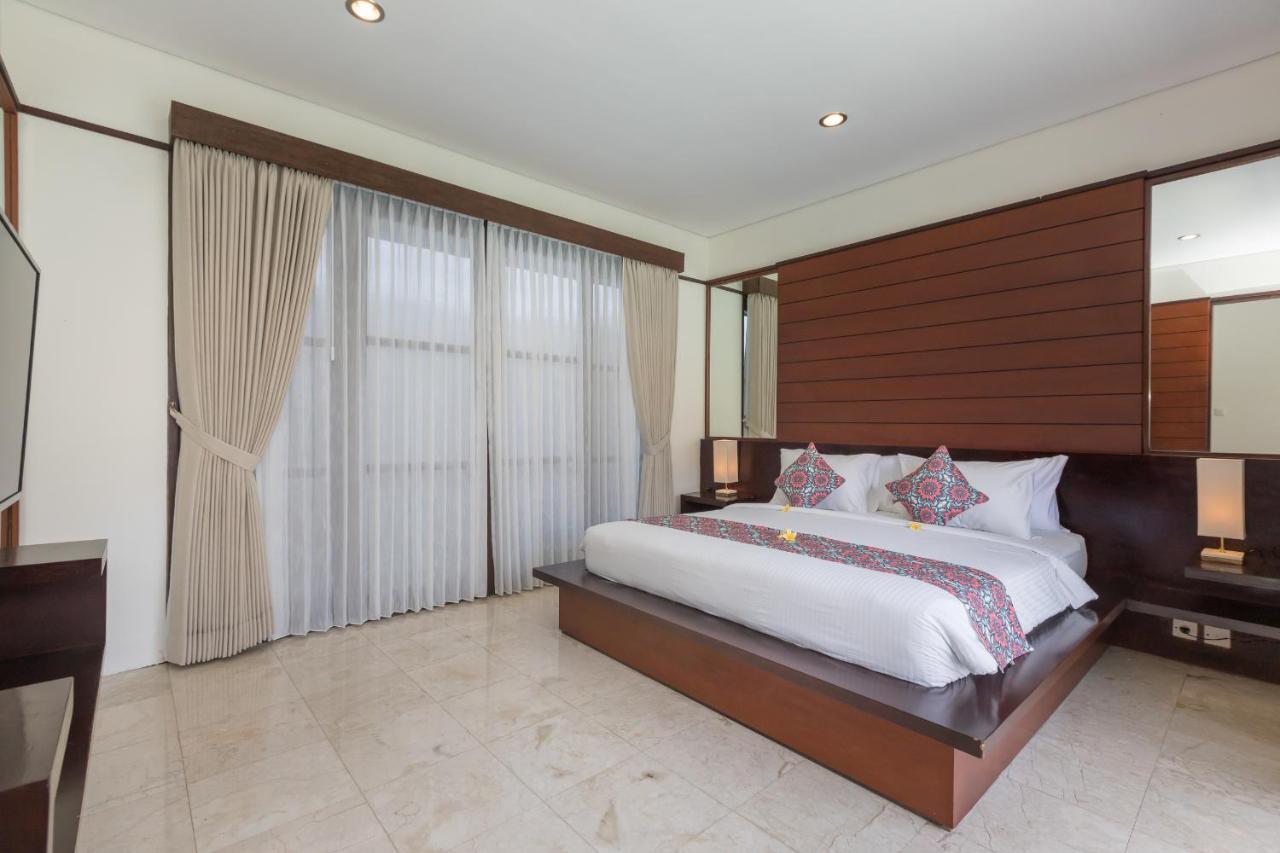 Villa Litera Seminyak Buitenkant foto