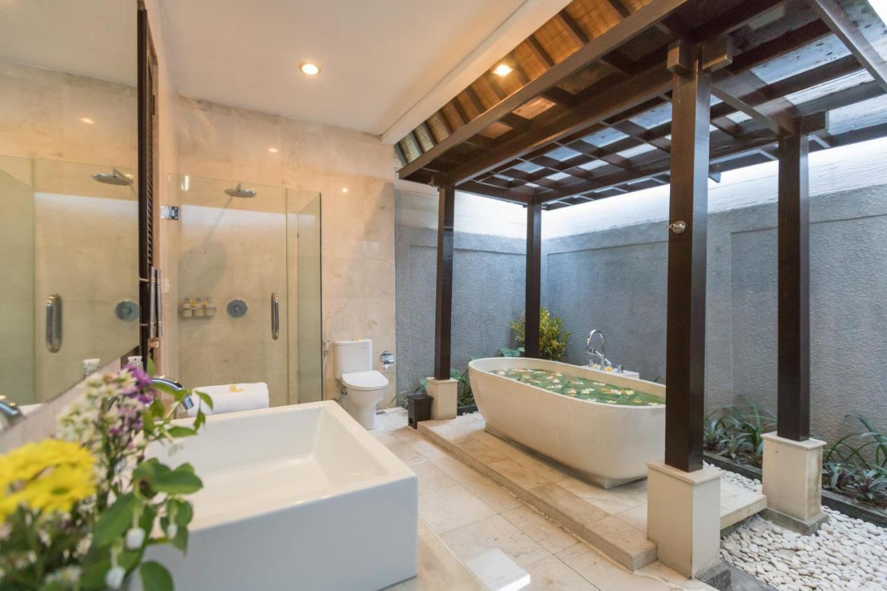 Villa Litera Seminyak Buitenkant foto