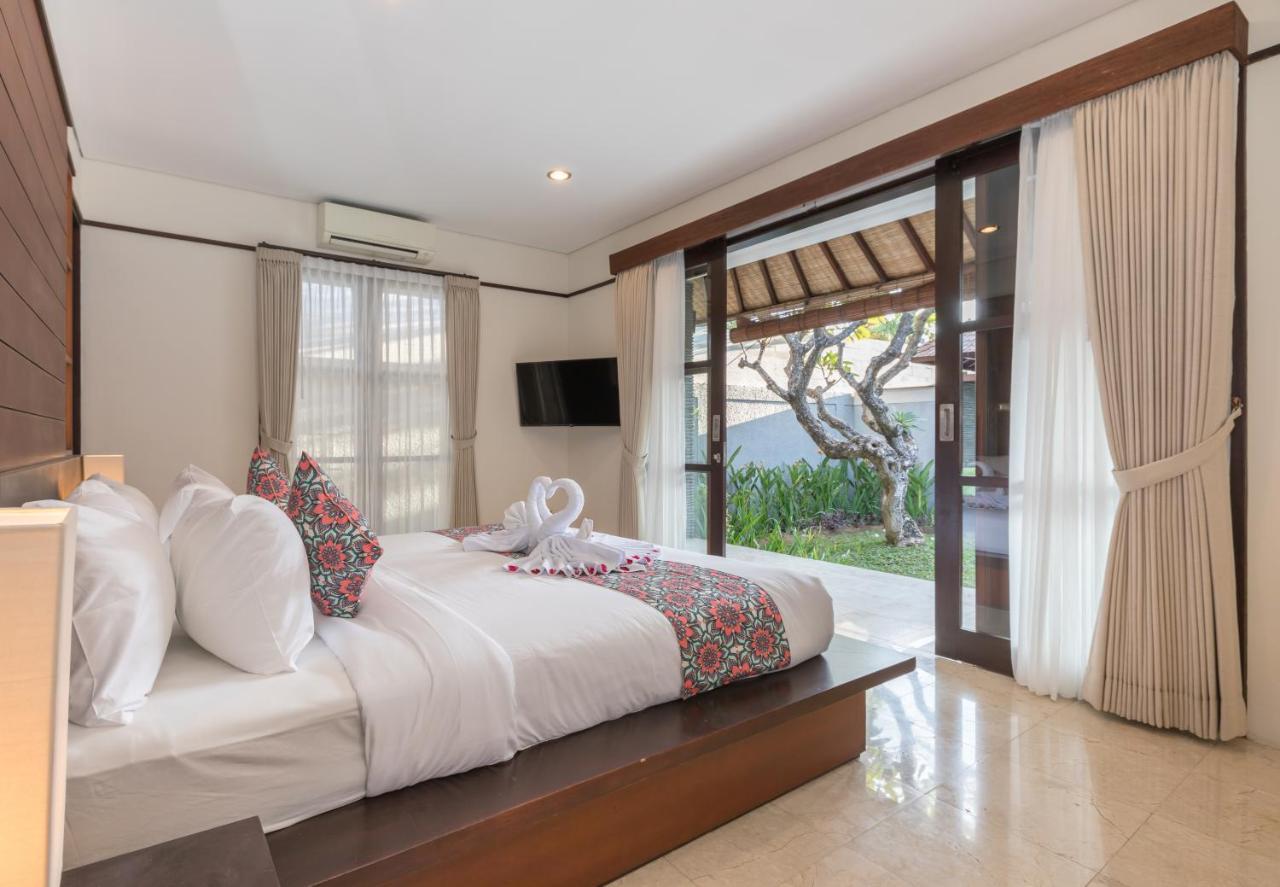 Villa Litera Seminyak Buitenkant foto